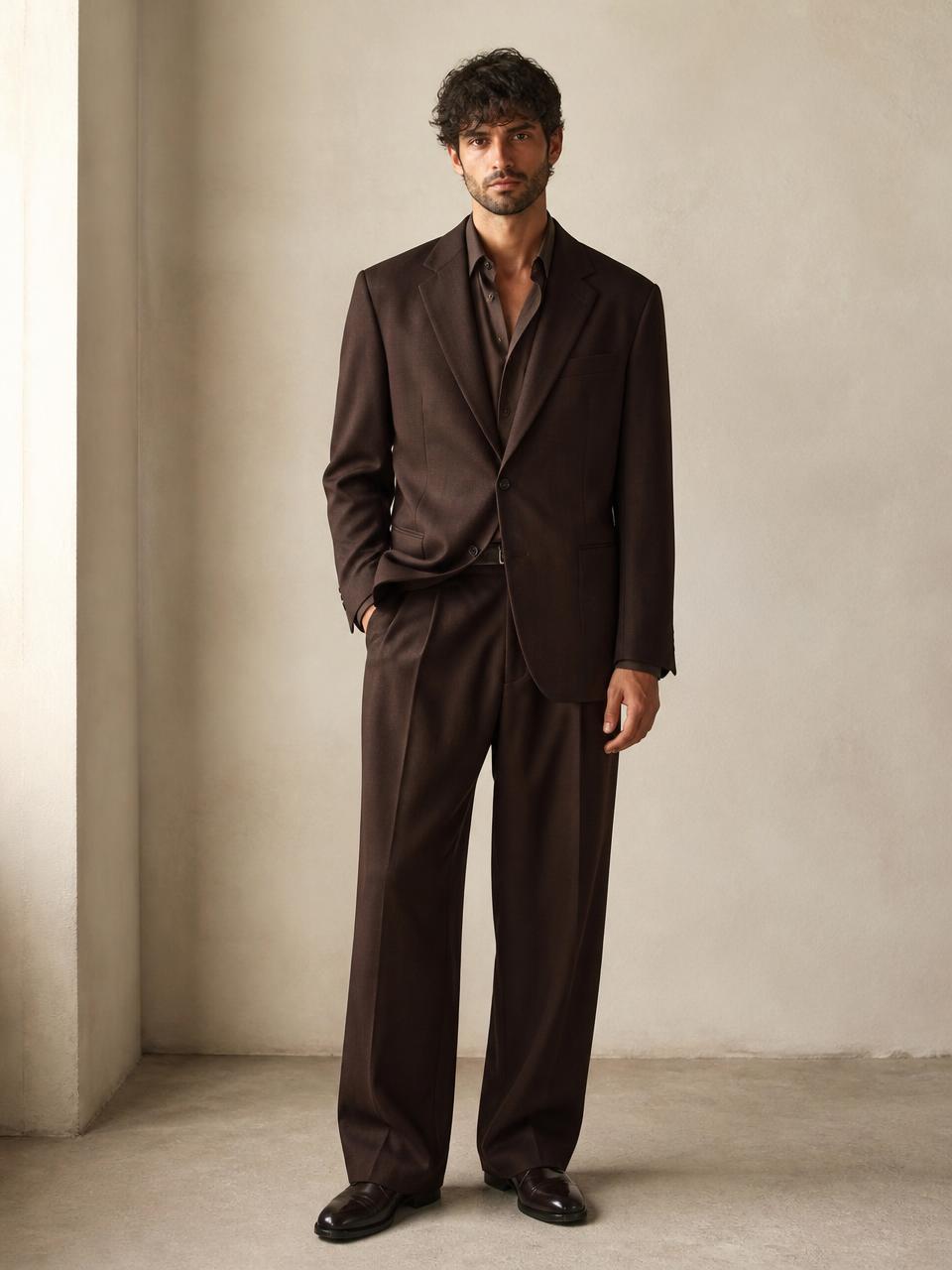 UNSTRCT suit in Brown